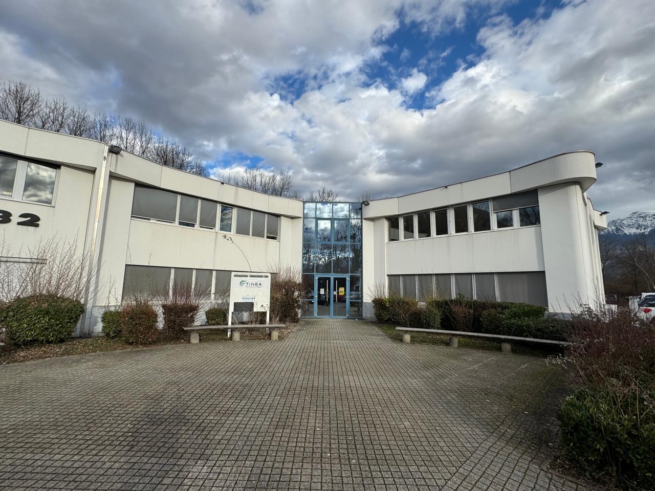 Bureau Meylan 581m² Location bureau Meylan Isère OLBUR2424828 0